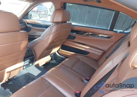 2011 BMW 750Li xDrive z USA, uszkodzony, nr VIN WBAKC8C58BC432193